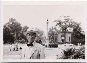 Ο William Carlos Williams στο Hanover College της Indiana τον Μάιο του 1952.